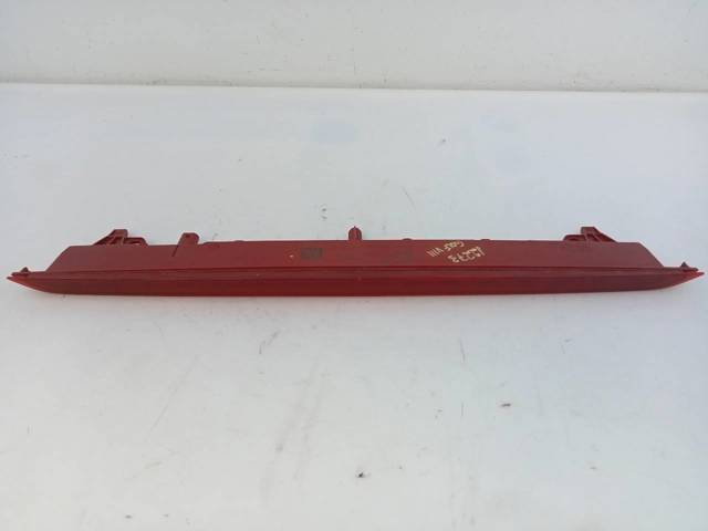 Sinal de parada traseiro adicional para Volkswagen Golf CG5, DB5