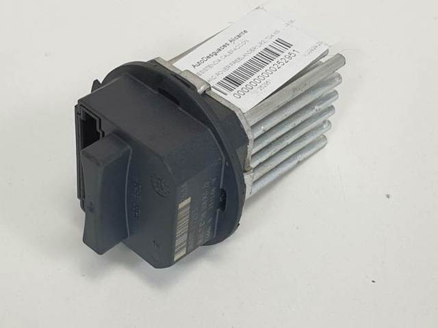 5HL00894120 Land Rover