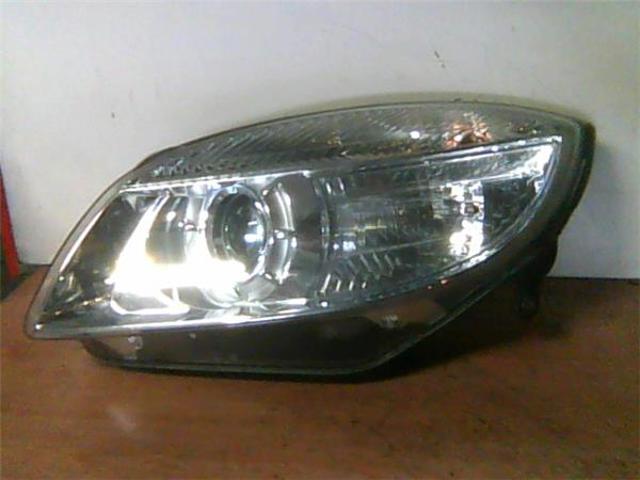 Luz esquerda 5J1941017 VAG
