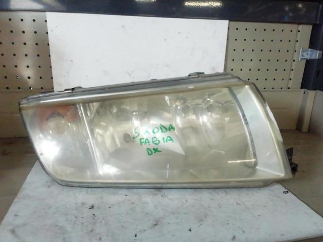 Luz direita 5J1941018 VAG