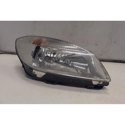Luz direita 5J1941018C VAG