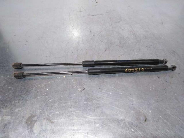 Amortecedor de tampa de porta-malas (de 3ª/5ª porta traseira) 5J6827550B VAG