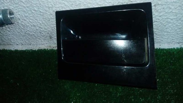 Maçaneta externa esquerda da porta traseira 5J7839205A VAG