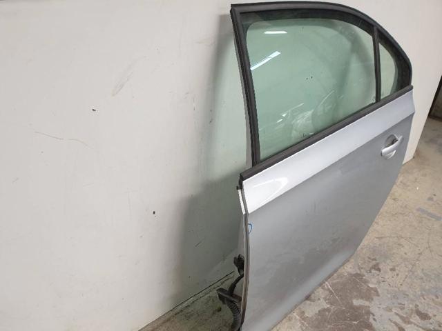 5JA833051C VAG