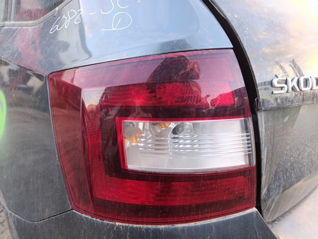 5JJ945111A VAG