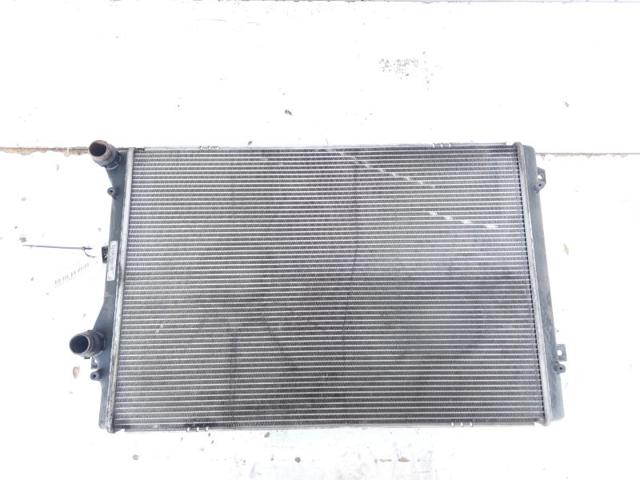 Radiador de esfriamento de motor 5K0121251AA VAG