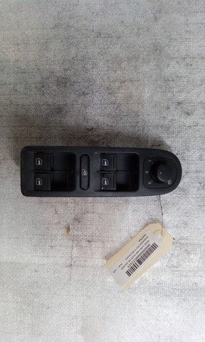 Painel (placa sobreposta) de bloco de controlo de elevador de vidro dianteiro esquerdo 5K0867255A VAG
