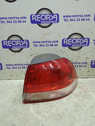 Lanterna traseira direita externa 5K0945096D VAG