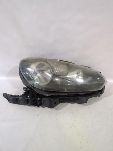 Luz direita 5K1941006S VAG