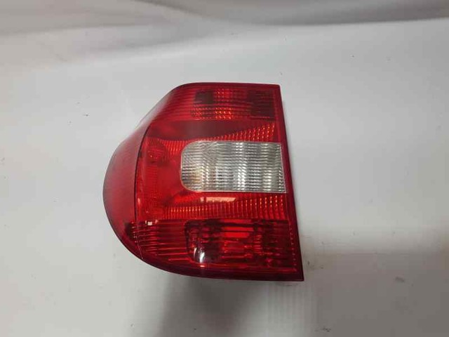 Lanterna traseira direita Skoda Yeti  5L ao melhor preço