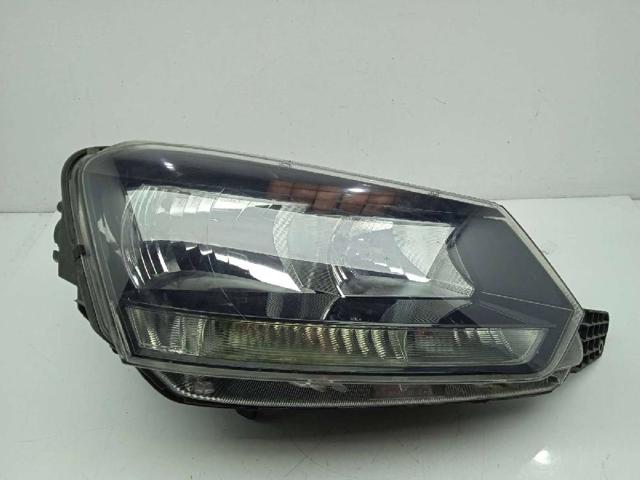 Luz direita 5L1941016D VAG