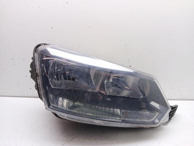 Luz direita 5L1941016D VAG