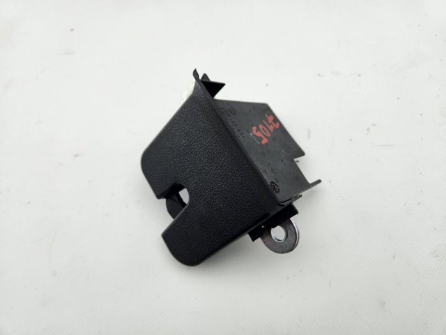 Fecho de tampa de porta-malas (de 3ª/5ª porta traseira) 5L6827505E VAG