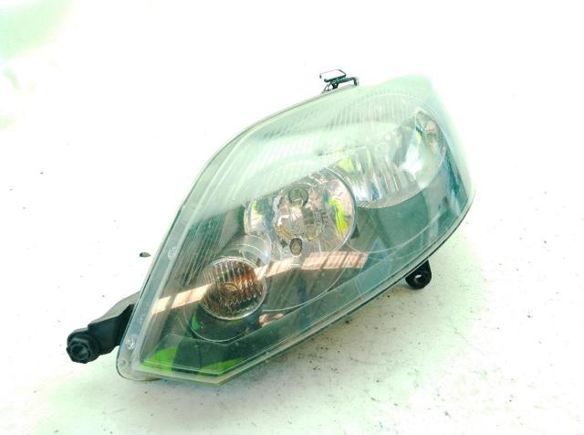 Luz esquerda 5M1941005G VAG