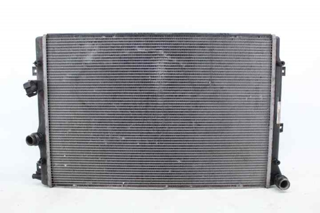 Radiador de esfriamento de motor 5N0121253H VAG