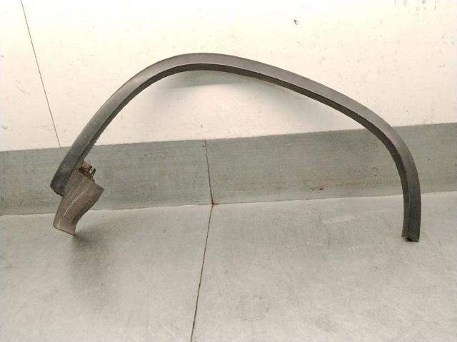 Expansor esquerdo (placa sobreposta) de arco do pára-lama traseiro 5N0854819C VAG