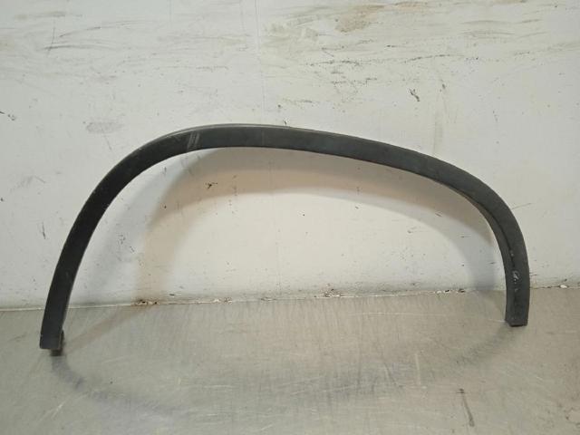 Expansor esquerdo (placa sobreposta) de arco do pára-lama traseiro 5N0854819C VAG