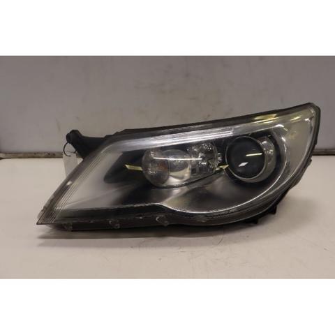 Luz esquerda 5N1941039R VAG