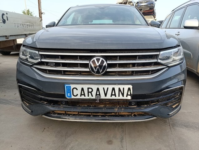 Pára-choque dianteiro 5NA807217DM VAG