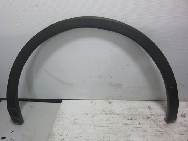 Expansor direito (placa sobreposta) de arco do pára-lama traseiro 5NA854819J VAG
