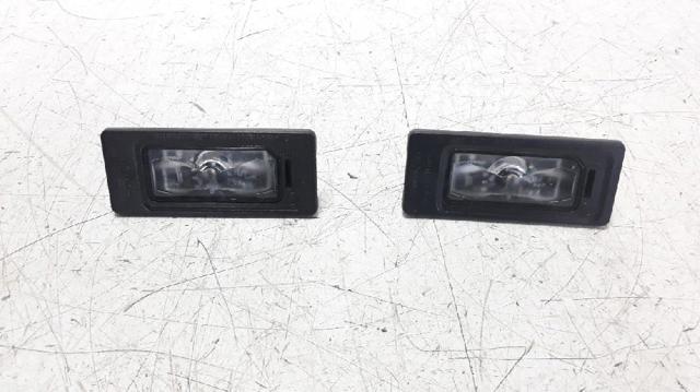 Lanterna da luz de fundo de matrícula traseira 5NA943021 VAG