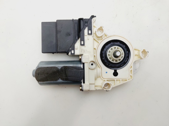 5P0839401 VAG