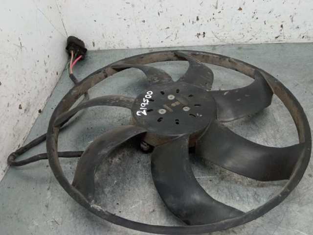 Difusor do radiador de esfriamento, montado com motor e roda de aletas 5Q0121203AA VAG