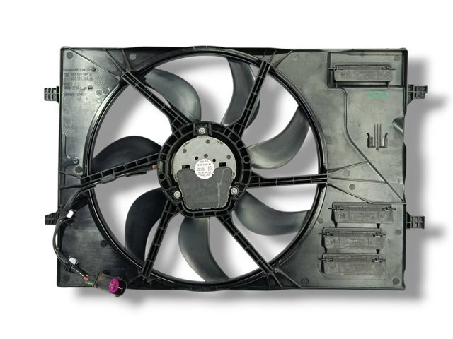 Difusor do radiador de esfriamento 5Q0121205AL VAG