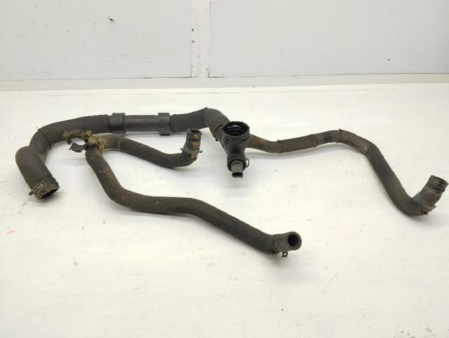 Flange do sistema de esfriamento (união em T) 5Q0122291BG VAG