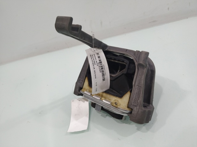 Coxim direito de transmissão (suporte da caixa de mudança) 5Q0199262CK VAG