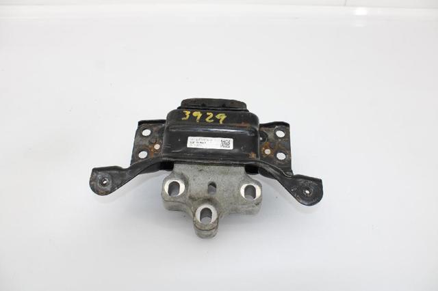 Coxim (suporte) esquerdo de motor 5Q0199555T VAG