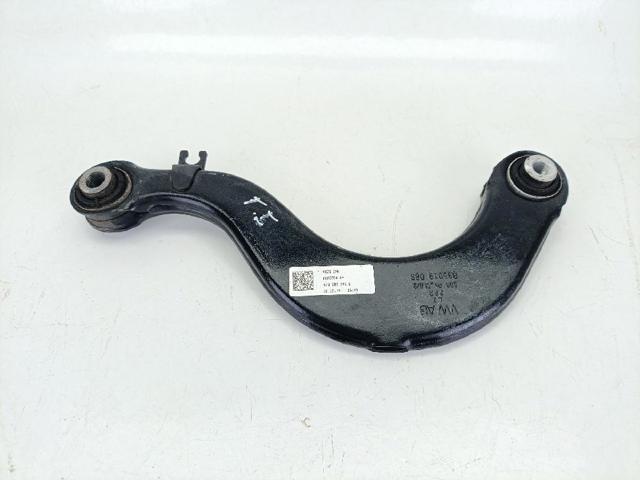 Braço oscilante inferior esquerdo de suspensão traseira/direita 5Q0505311J VAG