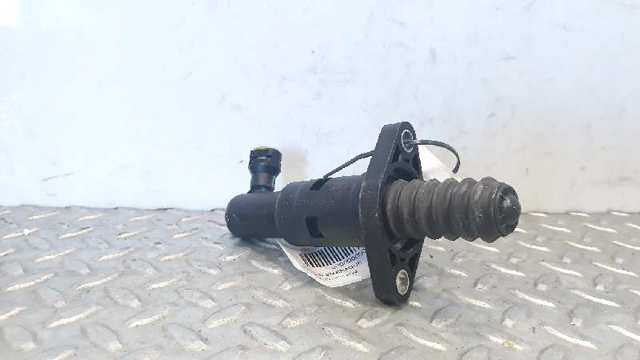 Cilindro de trabalho de embraiagem 5Q0721261J VAG