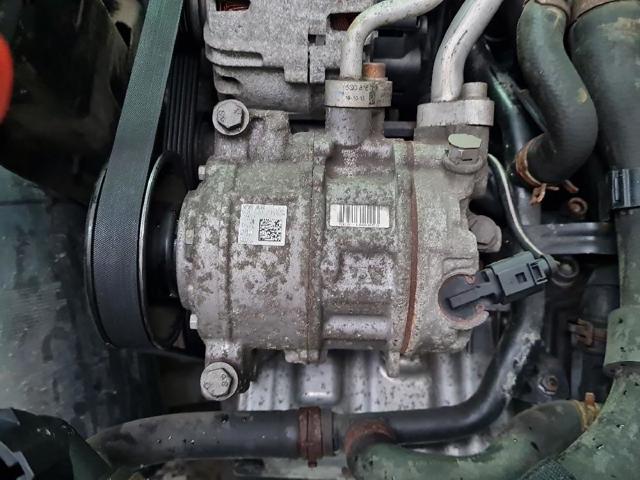 Compressor de aparelho de ar condicionado 5Q0820803 VAG