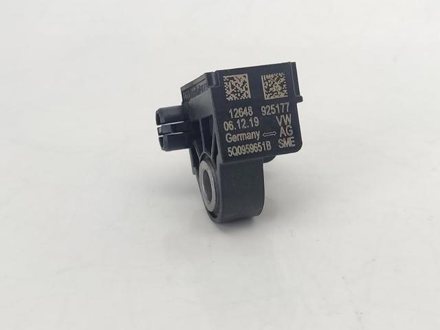Sensor de aceleração longitudinal 5Q0907651B VAG