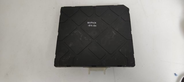 5Q0937084AC VAG