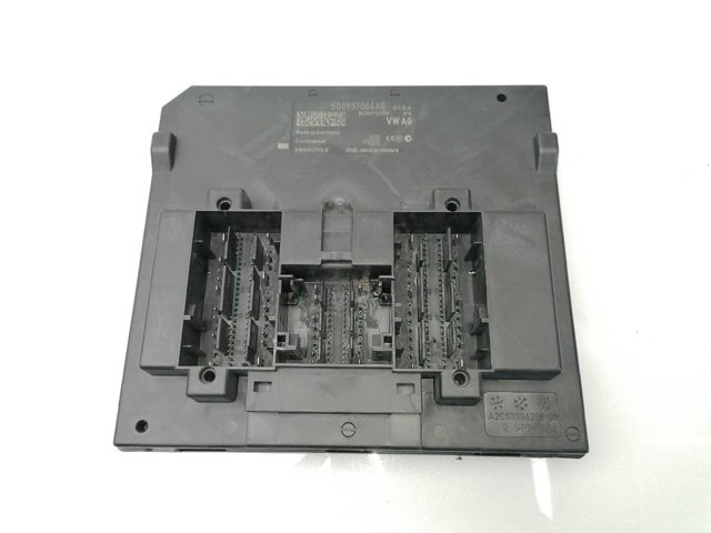 5Q0937084AE VAG