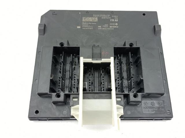 Módulo de direção (Centralina eletrônica) da rede de bordo 5Q0937084CP VAG