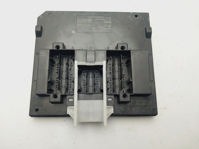5Q0937084DC VAG