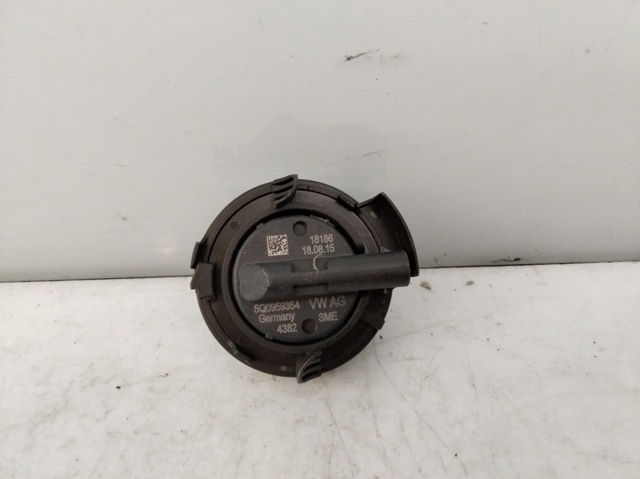 Sensor AIRBAG dianteiro 5Q0959354 VAG
