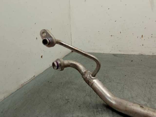Mangueira de aparelho de ar condicionado, desde o radiador até o vaporizador 5Q1816738C VAG