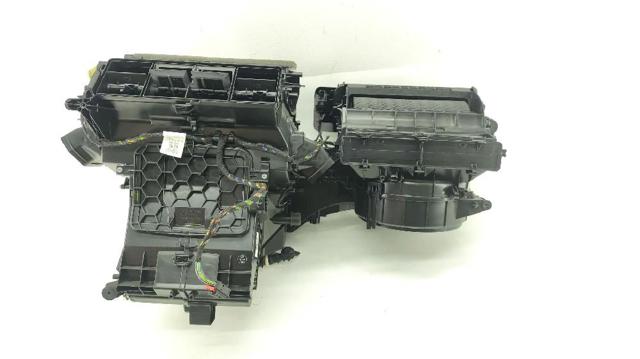 5Q1820353Q VAG
