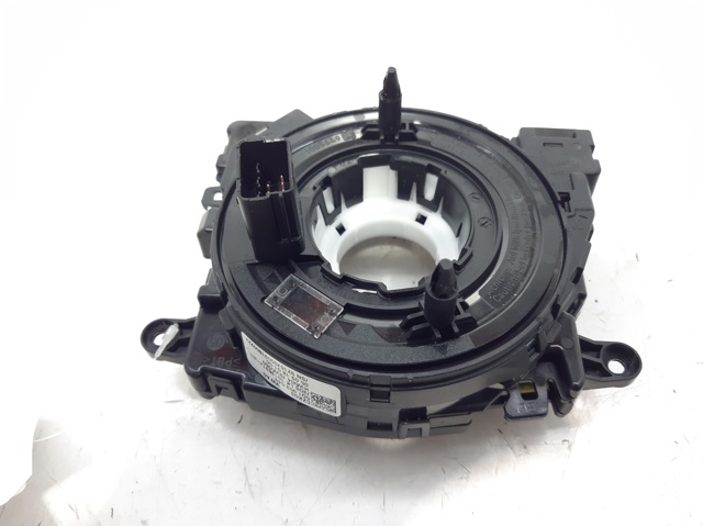 5Q1953549 VAG