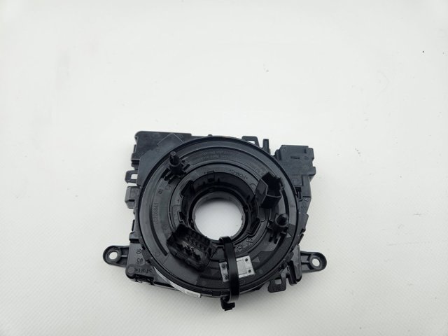 5Q1953549F VAG