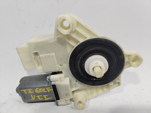Motor de acionamento de vidro da porta traseira esquerda 5Q4959811A VAG