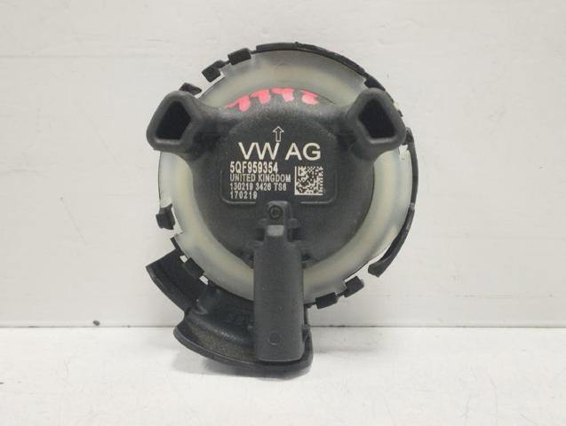 5QF959354 VAG