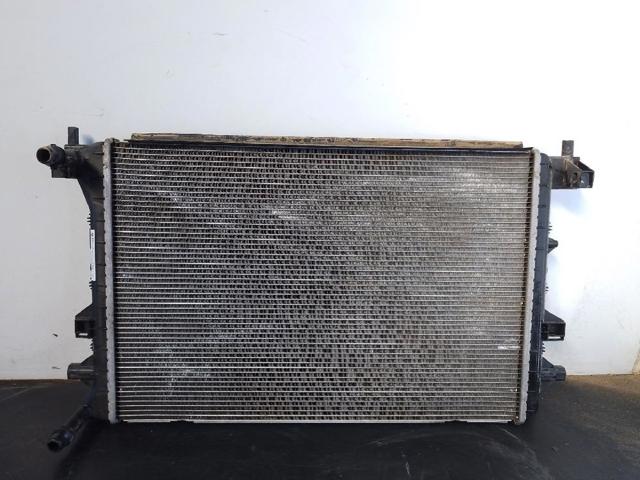 Radiador de esfriamento de motor 5QM121251P VAG
