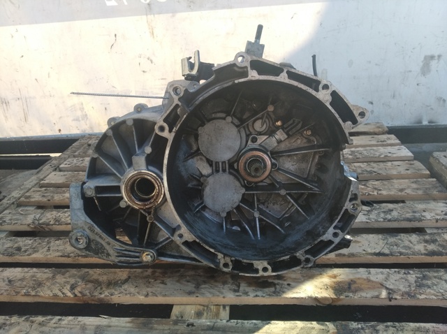 Caixa de Mudança montada (caixa mecânica de velocidades) 5S7R7002CA FORD