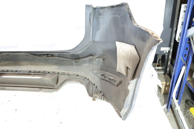 Pára-choque traseiro para Volkswagen Touran 5T1