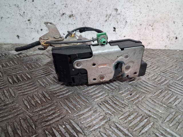 Fecho da porta traseira esquerda 5W4A5426413DA JAGUAR